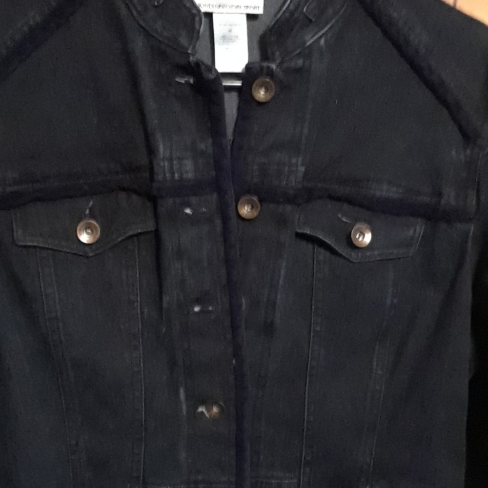 Jacket - Picture 3 of 5